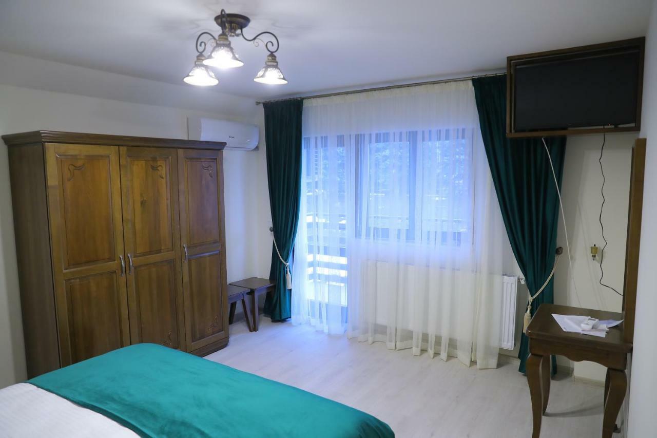 Pensiunea Magnolia Craiova Exterior foto